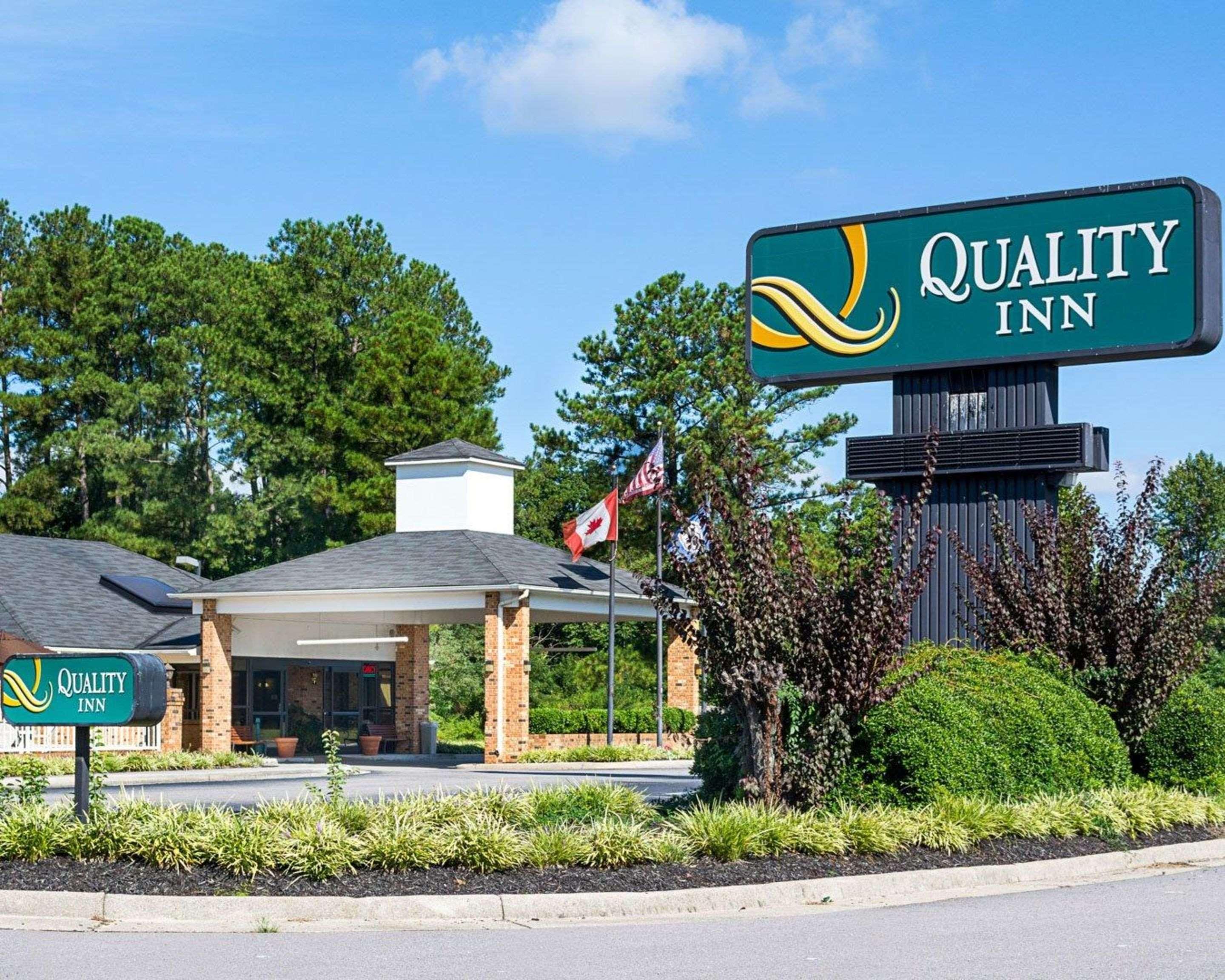 Quality Inn Petersburg Near Fort Gregg-Adams Dış mekan fotoğraf